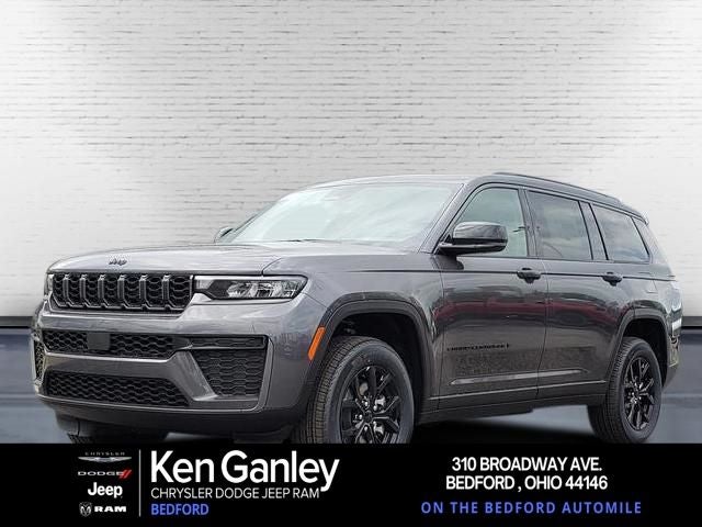 2026 Jeep Grand Cherokee GRAND CHEROKEE L LAREDO ALTITUDE 4X4 in Baltic Gray Metallic Clear-Coat Exterior Paint — front three-quarter view