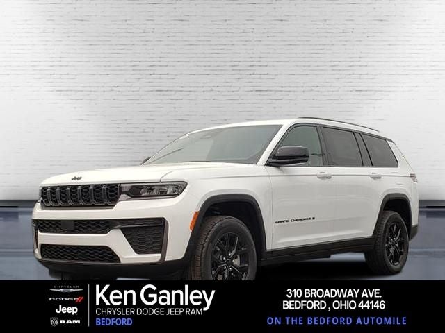 2026 Jeep Grand Cherokee GRAND CHEROKEE L LAREDO ALTITUDE 4X4 in Bright White Clear-Coat Exterior Paint — front three-quarter view