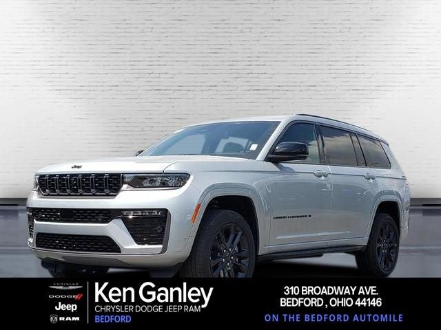 2026 Jeep Grand Cherokee GRAND CHEROKEE L LIMITED RESERVE 4X4 in Silver Zynith Exterior Paint — front three-quarter view