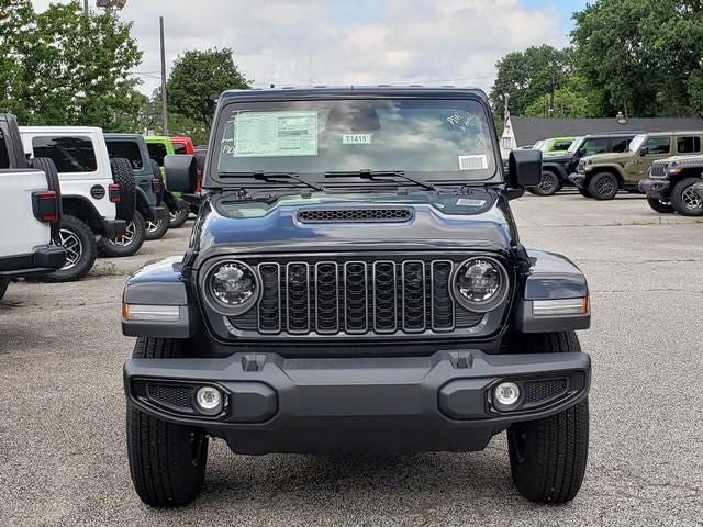 2026 Jeep Gladiator — detail view