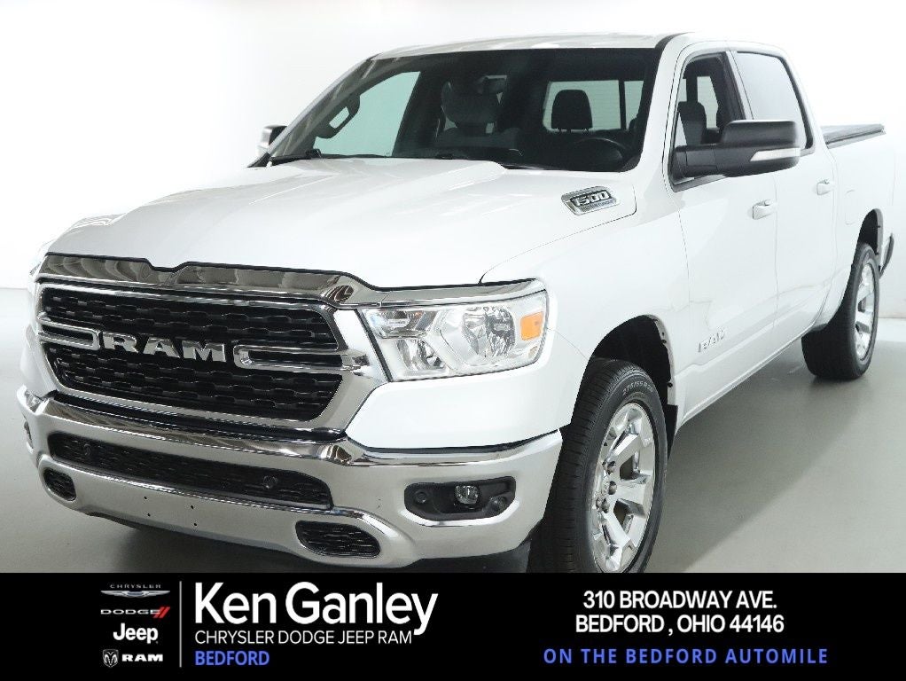 2022 RAM 1500 Big Horn Crew Cab 4x4 5'7' Box in Bright White Clearcoat — front three-quarter view