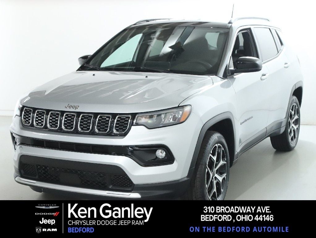 2025 Jeep Compass Limited 4x4 in Silver Zynith Metallic Clearcoat — front three-quarter view