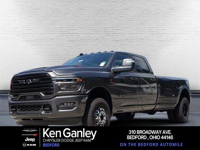 2026 RAM Ram 3500 RAM 3500 LARAMIE CREW CAB 4X4 8' BOX in Granite Crystal Metallic Clear-Coat Exterior Paint — front three-quarter view